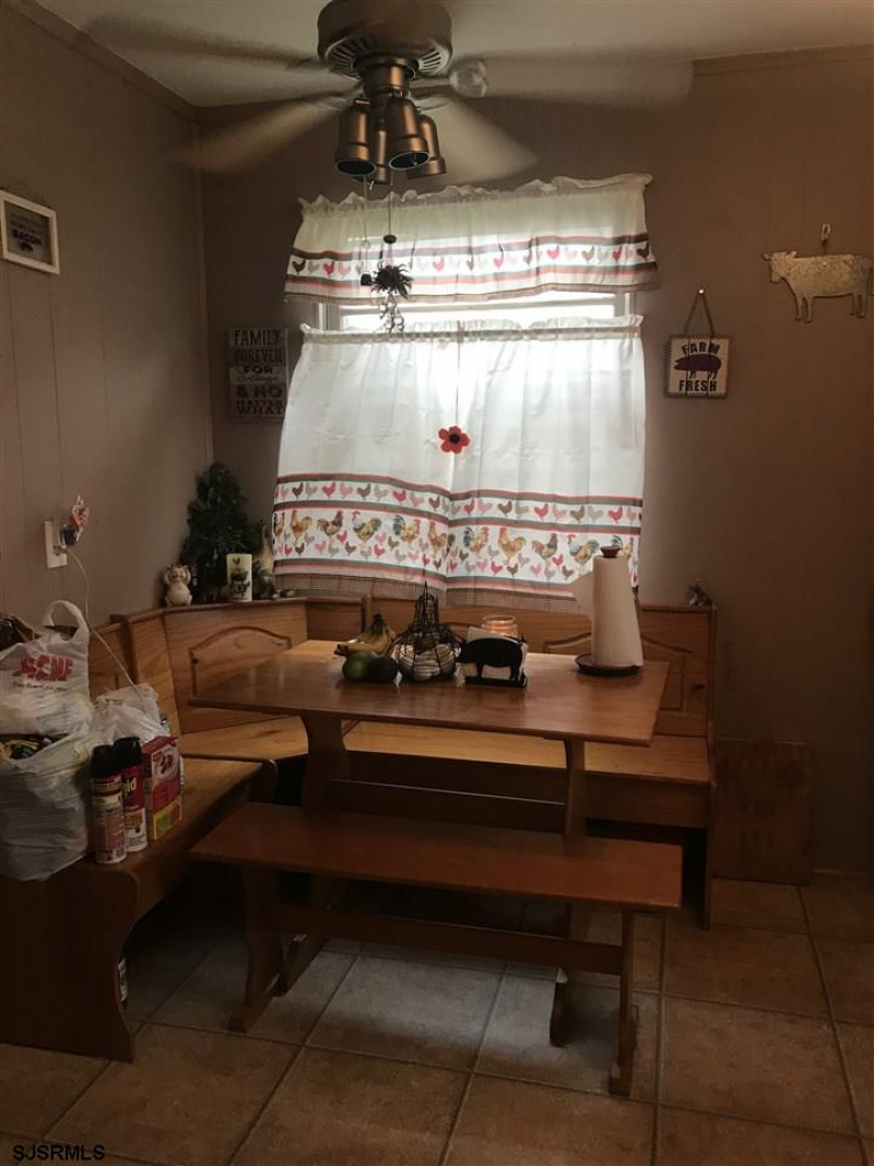 724 Kentucky, Atlantic City, New Jersey 08401-2241, 3 Bedrooms Bedrooms, 5 Rooms Rooms,1 BathroomBathrooms,Residential,For Sale,Kentucky,541969