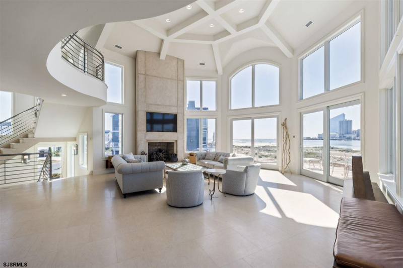 32 Ocean, Brigantine, New Jersey 08203, 6 Bedrooms Bedrooms, 12 Rooms Rooms,6 BathroomsBathrooms,Residential,For Sale,Ocean,541975