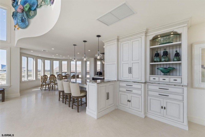 32 Ocean, Brigantine, New Jersey 08203, 6 Bedrooms Bedrooms, 12 Rooms Rooms,6 BathroomsBathrooms,Residential,For Sale,Ocean,541975