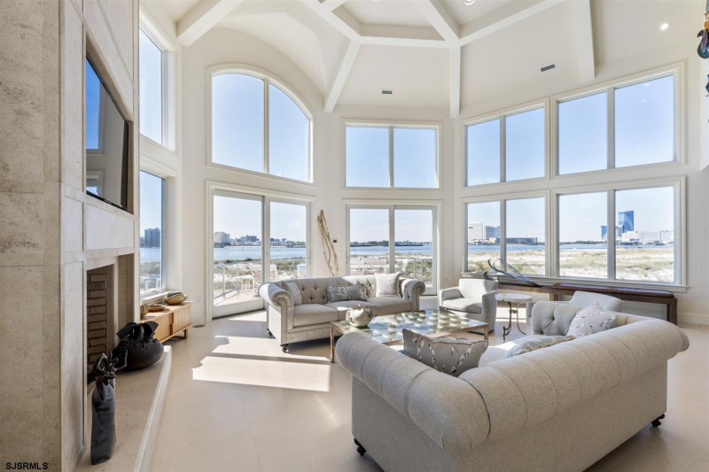 32 Ocean, Brigantine, New Jersey 08203, 6 Bedrooms Bedrooms, 12 Rooms Rooms,6 BathroomsBathrooms,Residential,For Sale,Ocean,541975