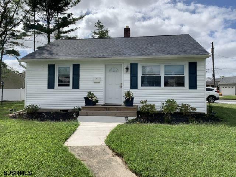 211 Oxford Circle, Northfield, New Jersey 08226-9999, 2 Bedrooms Bedrooms, 6 Rooms Rooms,1 BathroomBathrooms,Residential,For Sale,Oxford Circle,541987