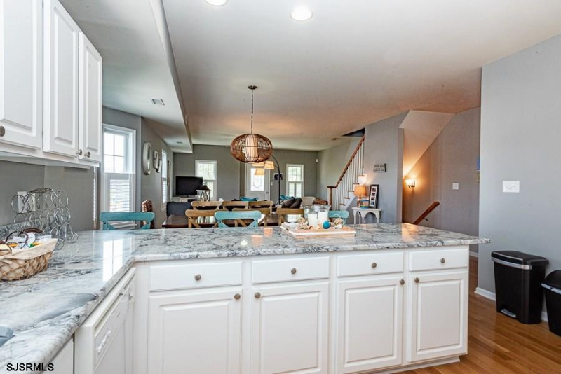 901 Shore, Somers Point, New Jersey 08244, 3 Bedrooms Bedrooms, 7 Rooms Rooms,3 BathroomsBathrooms,Condominium,For Sale,Shore,541980