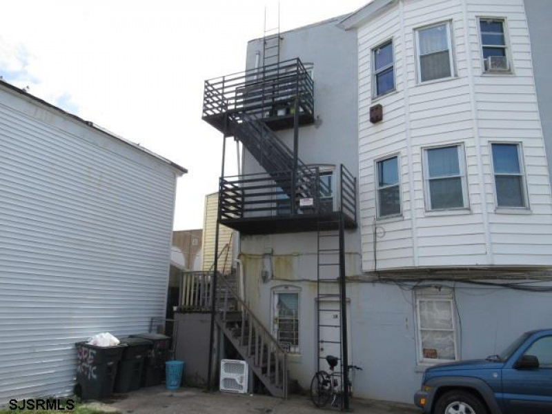 33 Florida, Atlantic City, New Jersey 08401, ,Multi-family,For Sale,Florida,542009