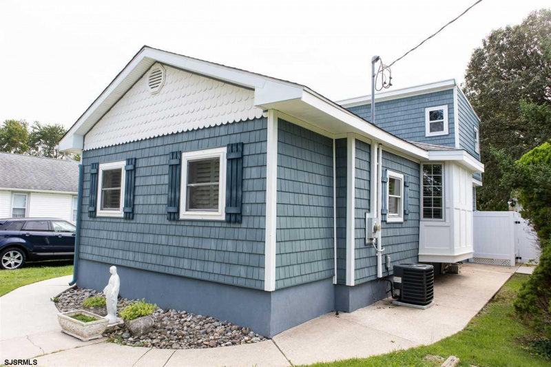 30 Pennsylvania Ave, Villas, New Jersey 08251, 3 Bedrooms Bedrooms, 7 Rooms Rooms,2 BathroomsBathrooms,Residential,For Sale,Pennsylvania Ave,542075