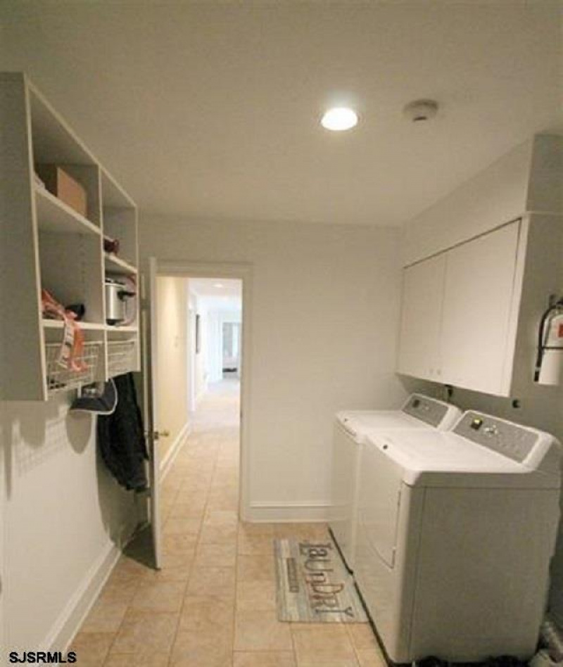 1700 Somerset, New Jersey 08221, 5 Bedrooms Bedrooms, 13 Rooms Rooms,5 BathroomsBathrooms,Rental non-commercial,For Sale,Somerset,542058