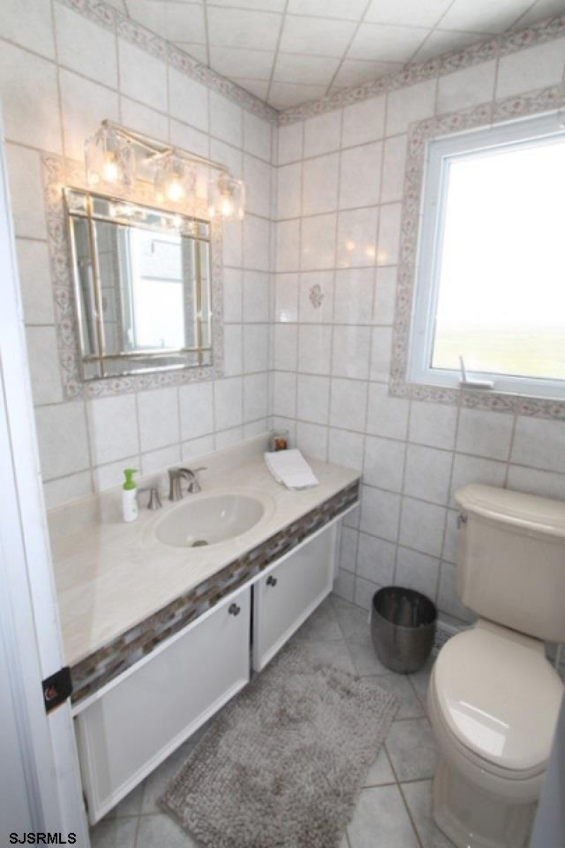 1700 Somerset, New Jersey 08221, 5 Bedrooms Bedrooms, 13 Rooms Rooms,5 BathroomsBathrooms,Rental non-commercial,For Sale,Somerset,542058