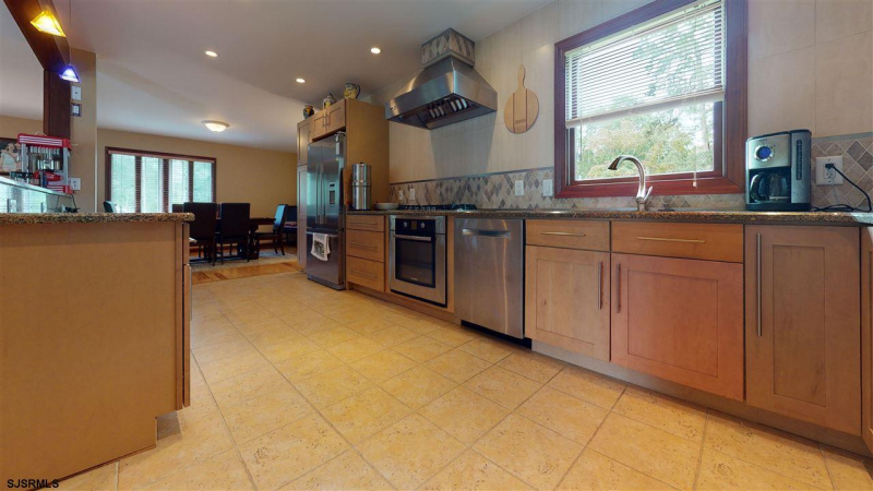 1 Laurel, Somers Point, New Jersey 08244, 4 Bedrooms Bedrooms, 11 Rooms Rooms,3 BathroomsBathrooms,Residential,For Sale,Laurel,542085