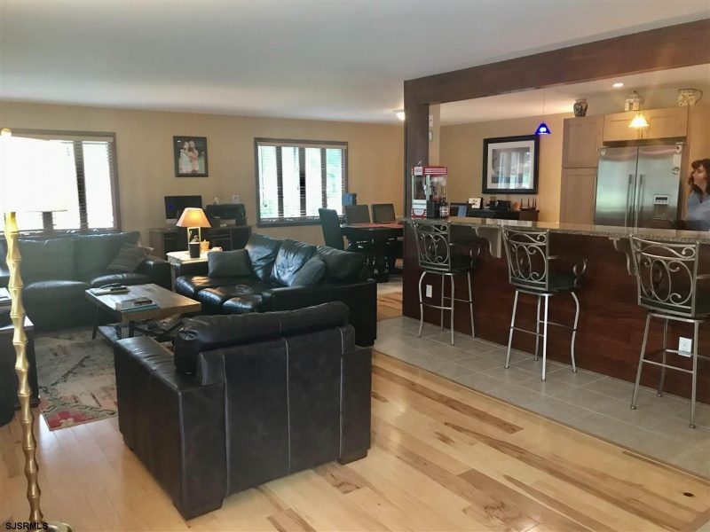 1 Laurel, Somers Point, New Jersey 08244, 4 Bedrooms Bedrooms, 11 Rooms Rooms,3 BathroomsBathrooms,Residential,For Sale,Laurel,542085