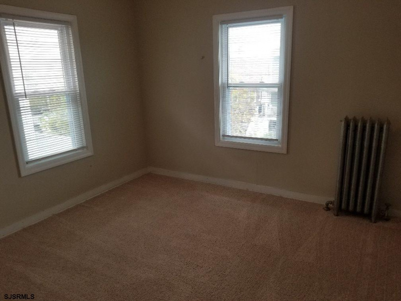 46 Delancy, Atlantic City, New Jersey 08401, 5 Bedrooms Bedrooms, 9 Rooms Rooms,2 BathroomsBathrooms,Residential,For Sale,Delancy,542094