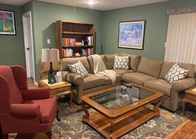 202 HEATHER CROFT, Egg Harbor Township, New Jersey 08234, 2 Bedrooms Bedrooms, 5 Rooms Rooms,1 BathroomBathrooms,Condominium,For Sale,HEATHER CROFT,542098