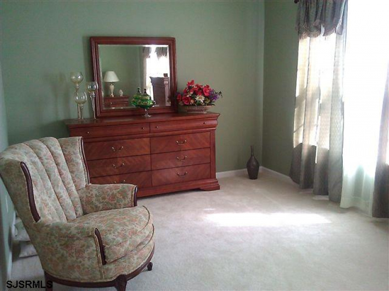 357 ELTON Lane, Galloway Township, New Jersey 08205, 4 Bedrooms Bedrooms, 10 Rooms Rooms,2 BathroomsBathrooms,Residential,For Sale,ELTON Lane,542148