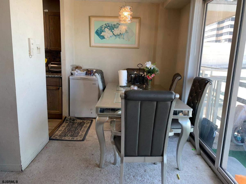 2834 Atlantic Ave, Atlantic City, New Jersey 08401-6323, 2 Bedrooms Bedrooms, 5 Rooms Rooms,1 BathroomBathrooms,Condominium,For Sale,Atlantic Ave,542119