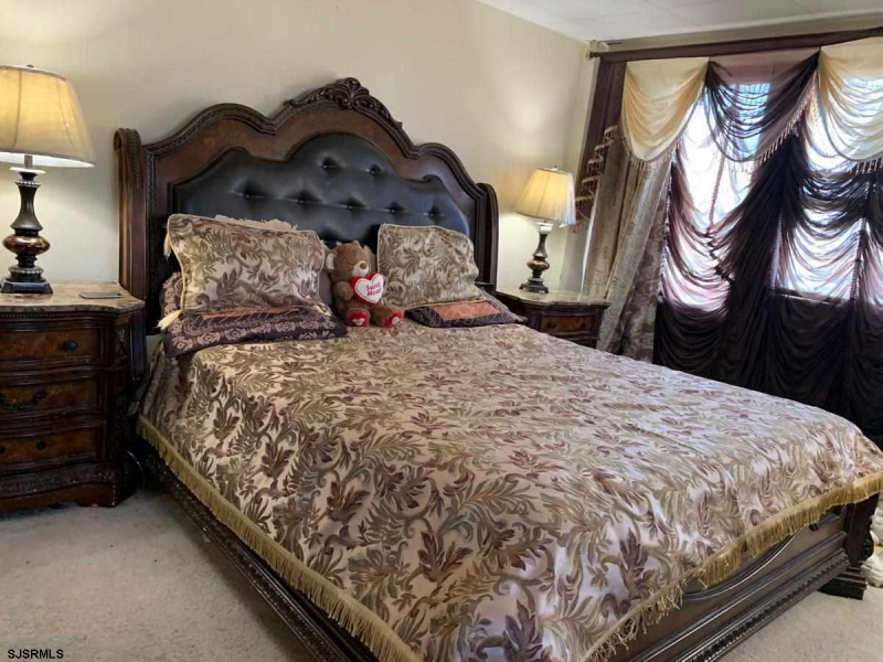 2834 Atlantic Ave, Atlantic City, New Jersey 08401-6323, 2 Bedrooms Bedrooms, 5 Rooms Rooms,1 BathroomBathrooms,Condominium,For Sale,Atlantic Ave,542119