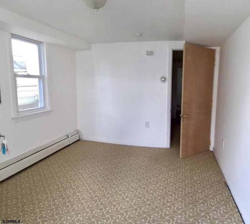 624 Caspian Avenue, Atlantic City, New Jersey 08401, ,Multi-family,For Sale,Caspian Avenue,542158