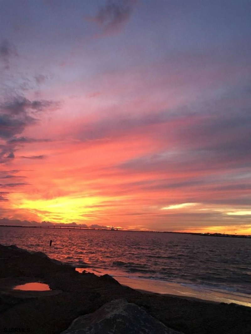114 Monroe, Margate, New Jersey 08402, 1 Bedroom Bedrooms, 4 Rooms Rooms,1 BathroomBathrooms,Residential,For Sale,Monroe,542155
