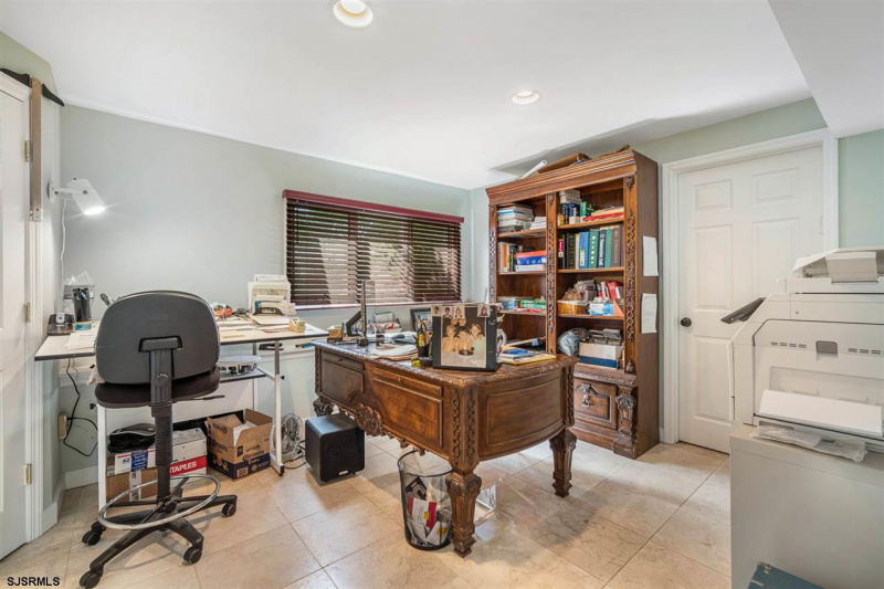 2 Essex, Margate, New Jersey 08402, 5 Bedrooms Bedrooms, 11 Rooms Rooms,2 BathroomsBathrooms,Residential,For Sale,Essex,542161