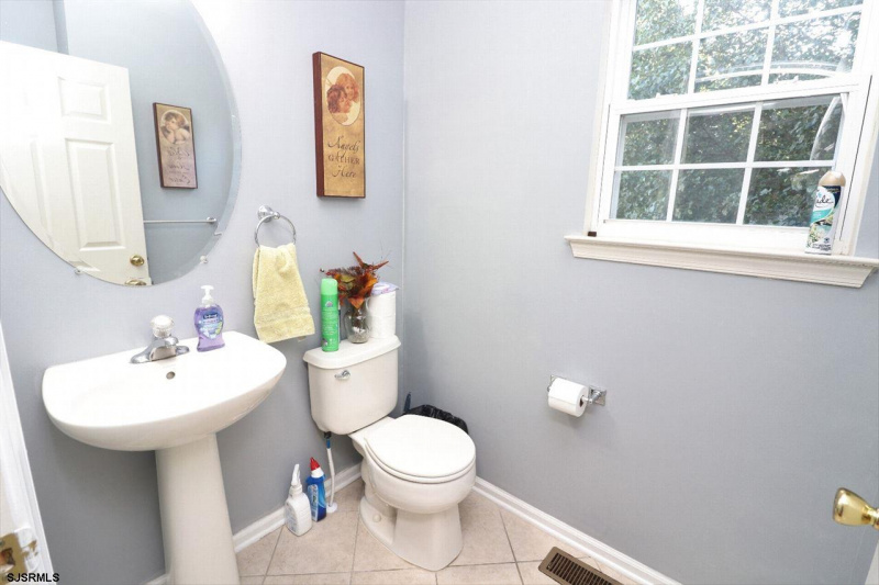 32 Fox Hollow, Mays Landing, New Jersey 08330, 5 Bedrooms Bedrooms, 11 Rooms Rooms,2 BathroomsBathrooms,Residential,For Sale,Fox Hollow,539168