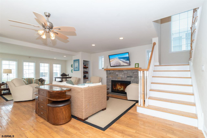 103 Exeter, Margate, New Jersey 08402, 6 Bedrooms Bedrooms, 10 Rooms Rooms,4 BathroomsBathrooms,Residential,For Sale,Exeter,542172