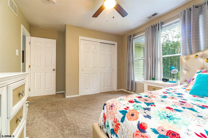 11 Lauradell, Seaville, New Jersey 08230, 4 Bedrooms Bedrooms, 10 Rooms Rooms,2 BathroomsBathrooms,Residential,For Sale,Lauradell,542177