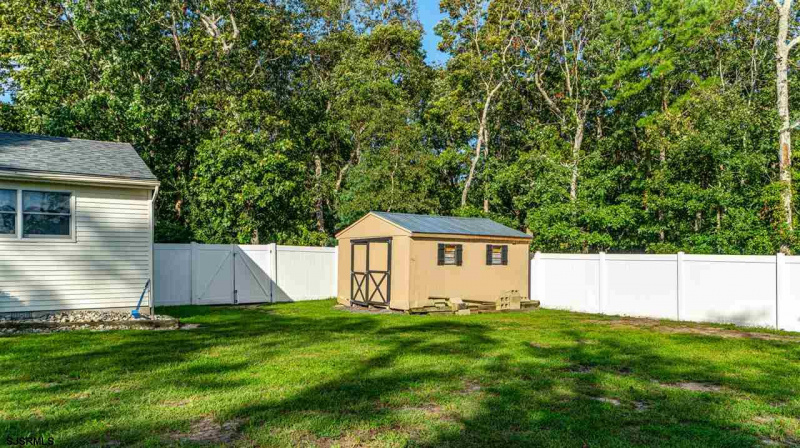 11 Lauradell, Seaville, New Jersey 08230, 4 Bedrooms Bedrooms, 10 Rooms Rooms,2 BathroomsBathrooms,Residential,For Sale,Lauradell,542177