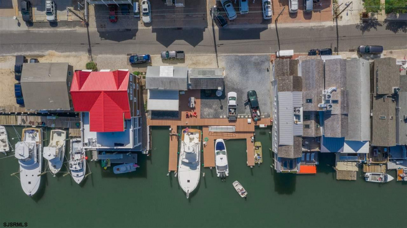 1527-1529 Yacht Ave, Cape May, New Jersey 08204, 2 Bedrooms Bedrooms, 6 Rooms Rooms,2 BathroomsBathrooms,Residential,For Sale,Yacht Ave,542180
