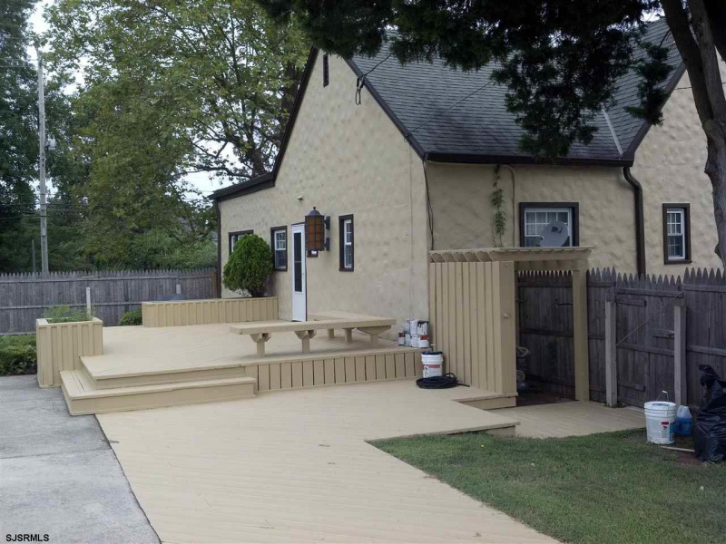 2000 Shore Rd, Northfield, New Jersey 08225, 3 Bedrooms Bedrooms, 7 Rooms Rooms,1 BathroomBathrooms,Residential,For Sale,Shore Rd,542183