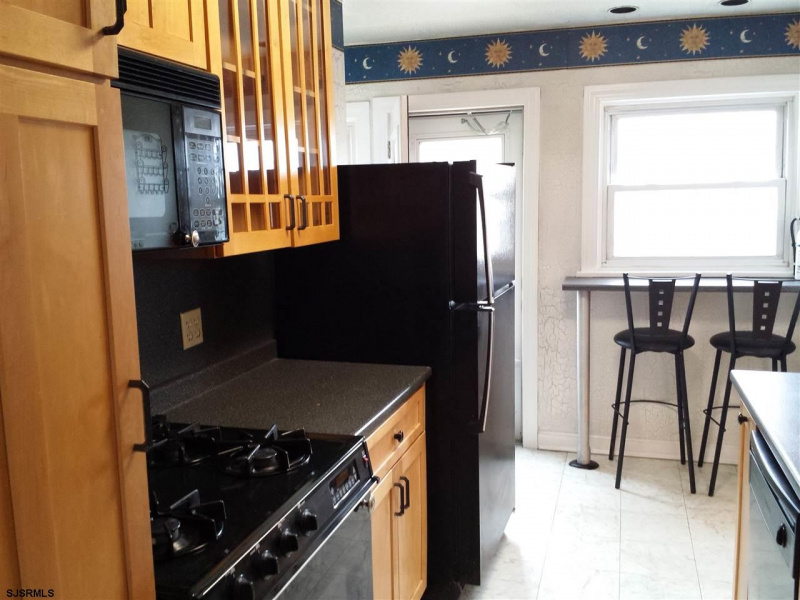 2000 Shore Rd, Northfield, New Jersey 08225, 3 Bedrooms Bedrooms, 7 Rooms Rooms,1 BathroomBathrooms,Residential,For Sale,Shore Rd,542183