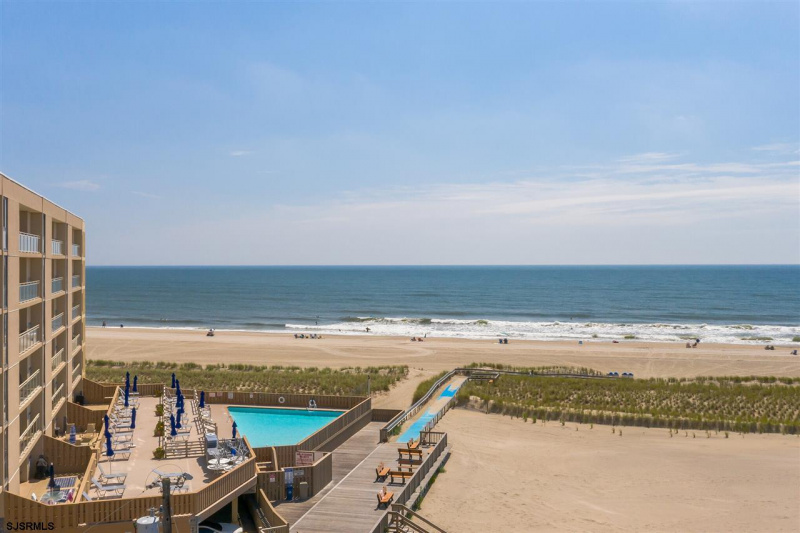 2700 Atlantic, Longport, New Jersey 08403, 2 Bedrooms Bedrooms, 4 Rooms Rooms,2 BathroomsBathrooms,Condominium,For Sale,Atlantic,542173