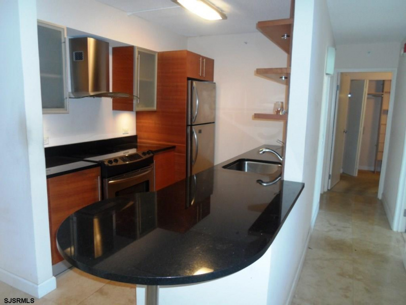 526 Pacific, Atlantic City, New Jersey 08401, 2 Bedrooms Bedrooms, 5 Rooms Rooms,2 BathroomsBathrooms,Condominium,For Sale,Pacific,542217