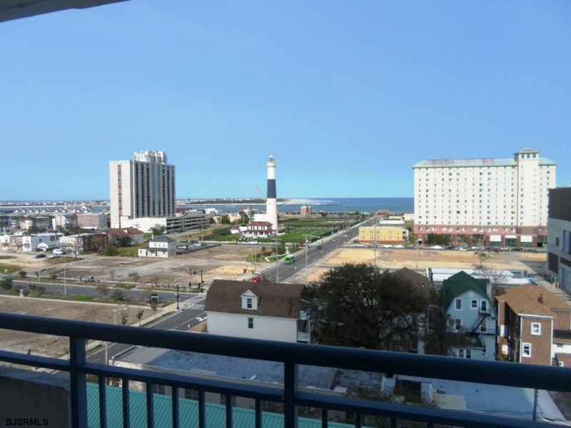 526 Pacific, Atlantic City, New Jersey 08401, 2 Bedrooms Bedrooms, 5 Rooms Rooms,2 BathroomsBathrooms,Condominium,For Sale,Pacific,542217