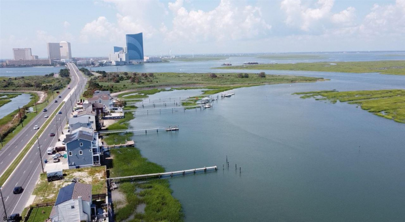 4617 Atlantic Brigantine Blvd, Brigantine, New Jersey 08203, ,Multi-family,For Sale,Atlantic Brigantine Blvd,542218