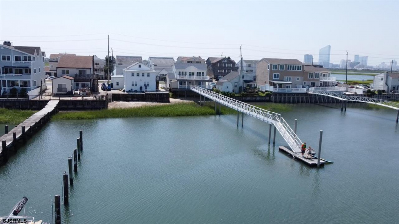 4617 Atlantic Brigantine Blvd, Brigantine, New Jersey 08203, ,Multi-family,For Sale,Atlantic Brigantine Blvd,542218