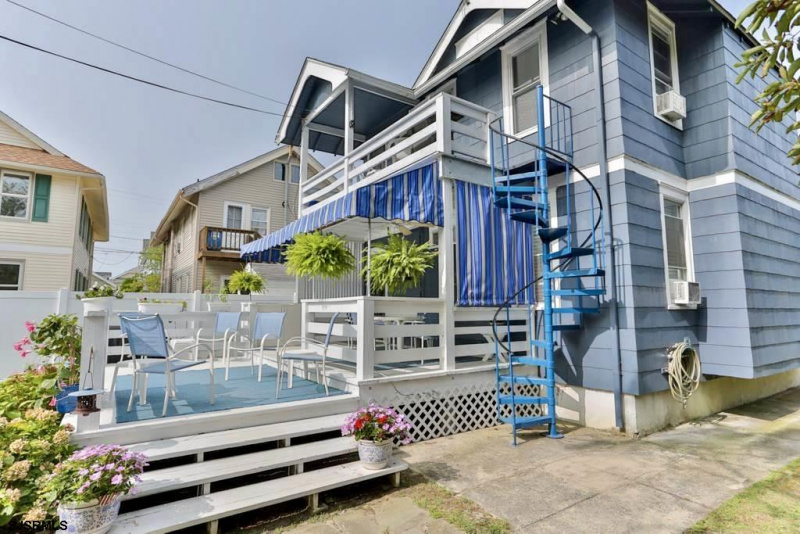 135 Ocean Avenue, Ocean City, New Jersey 08226, ,Multi-family,For Sale,Ocean Avenue,542230