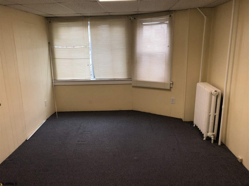 29 West Jersey Ave, Pleasantville, New Jersey 08232, ,Multi-family,For Sale,West Jersey Ave,542299