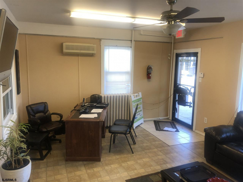 29 West Jersey Ave, Pleasantville, New Jersey 08232, ,Multi-family,For Sale,West Jersey Ave,542299