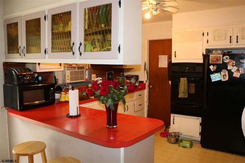 110 Newark Ave, Egg Harbor Township, New Jersey 08234, 3 Bedrooms Bedrooms, 7 Rooms Rooms,1 BathroomBathrooms,Residential,For Sale,Newark Ave,542384