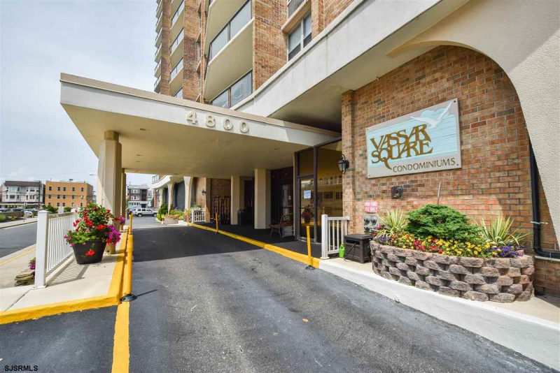 4800 Boardwalk, Ventnor, New Jersey 08406, 2 Bedrooms Bedrooms, 5 Rooms Rooms,2 BathroomsBathrooms,Condominium,For Sale,Boardwalk,542449