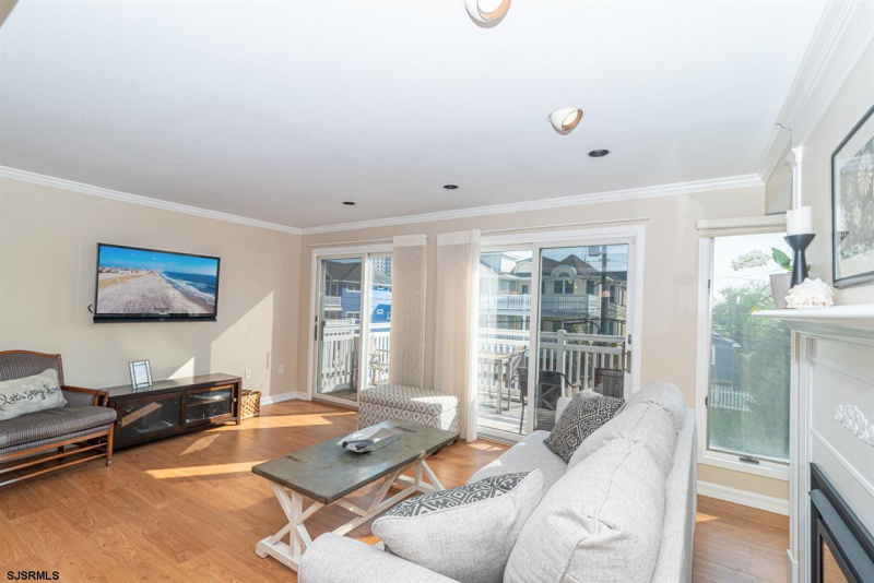21 Adams Ave, Margate, New Jersey 08402, 3 Bedrooms Bedrooms, 8 Rooms Rooms,2 BathroomsBathrooms,Residential,For Sale,Adams Ave,539572