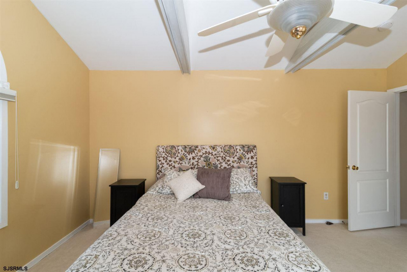 21 Adams Ave, Margate, New Jersey 08402, 3 Bedrooms Bedrooms, 8 Rooms Rooms,2 BathroomsBathrooms,Residential,For Sale,Adams Ave,539572