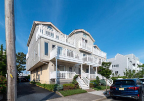 21 Adams Ave, Margate, New Jersey 08402, 3 Bedrooms Bedrooms, 8 Rooms Rooms,2 BathroomsBathrooms,Residential,For Sale,Adams Ave,539572