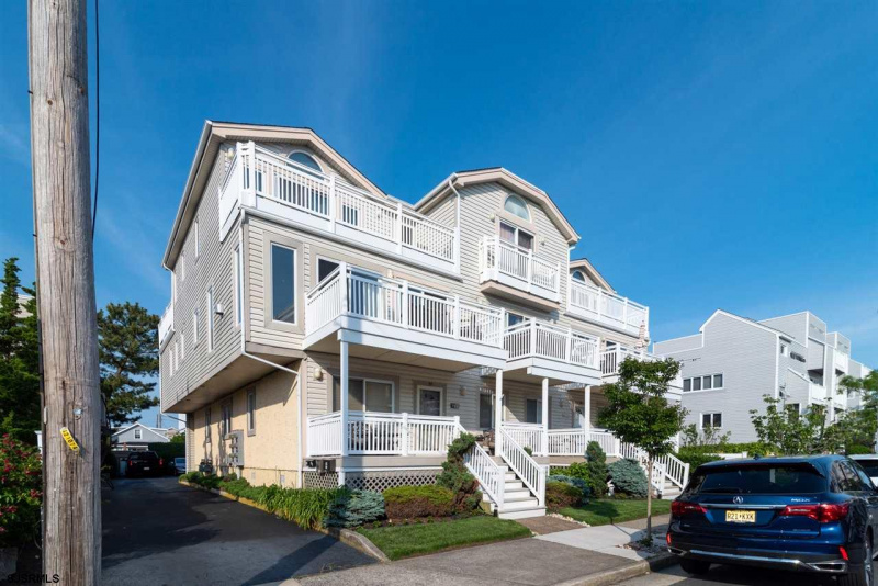 21 Adams Ave, Margate, New Jersey 08402, 3 Bedrooms Bedrooms, 8 Rooms Rooms,2 BathroomsBathrooms,Residential,For Sale,Adams Ave,539572