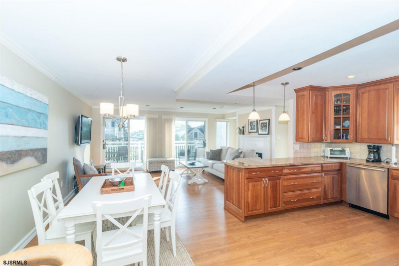 21 Adams Ave, Margate, New Jersey 08402, 3 Bedrooms Bedrooms, 8 Rooms Rooms,2 BathroomsBathrooms,Residential,For Sale,Adams Ave,539572
