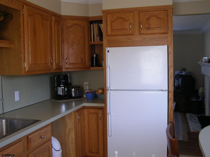 101 Lincoln, Brigantine, New Jersey 08203, 4 Bedrooms Bedrooms, 8 Rooms Rooms,2 BathroomsBathrooms,Residential,For Sale,Lincoln,541489