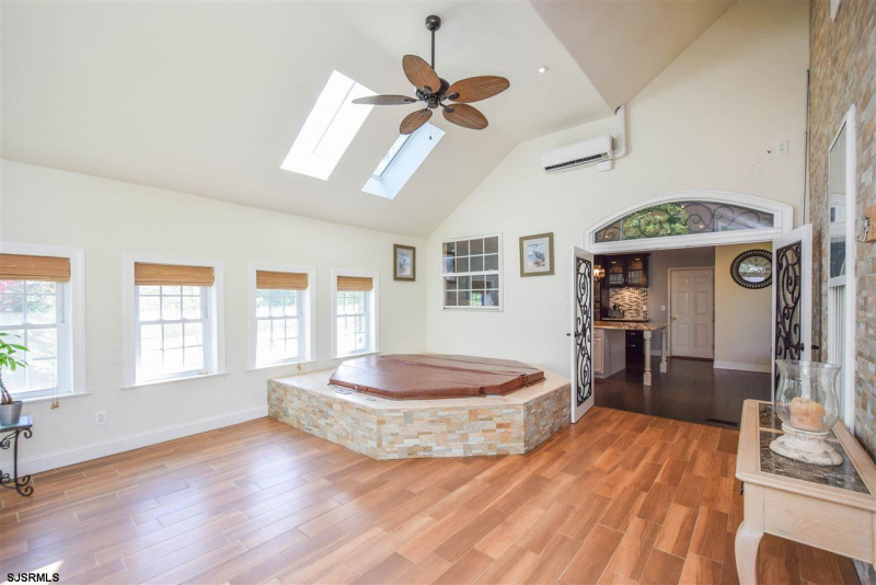 106 Kensington Drive, Galloway Township, New Jersey 08205, 4 Bedrooms Bedrooms, 14 Rooms Rooms,3 BathroomsBathrooms,Residential,For Sale,Kensington Drive,542817