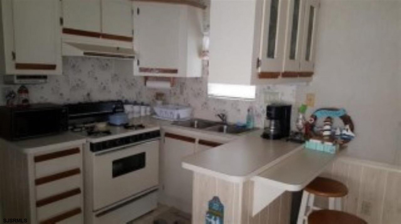 35 Route 47, Cape May Court House, New Jersey 08210, 3 Bedrooms Bedrooms, 5 Rooms Rooms,1 BathroomBathrooms,Condominium,For Sale,Route 47,542802
