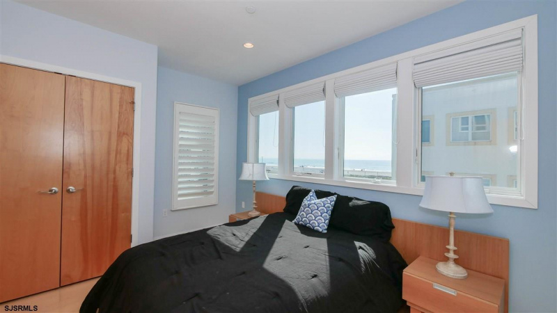 9500 Atlantic, Margate, New Jersey 08402, 4 Bedrooms Bedrooms, 12 Rooms Rooms,3 BathroomsBathrooms,Residential,For Sale,Atlantic,543001