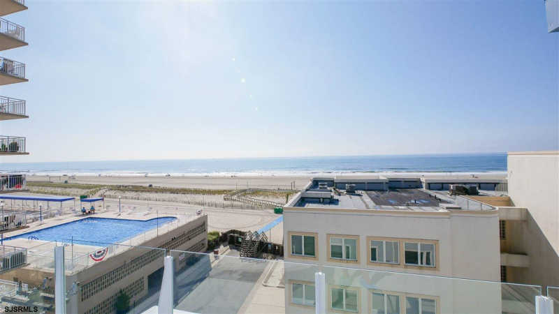 9500 Atlantic, Margate, New Jersey 08402, 4 Bedrooms Bedrooms, 12 Rooms Rooms,3 BathroomsBathrooms,Residential,For Sale,Atlantic,543001