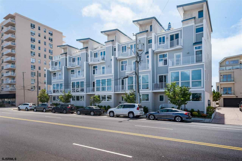 9500 Atlantic, Margate, New Jersey 08402, 4 Bedrooms Bedrooms, 12 Rooms Rooms,3 BathroomsBathrooms,Residential,For Sale,Atlantic,543001