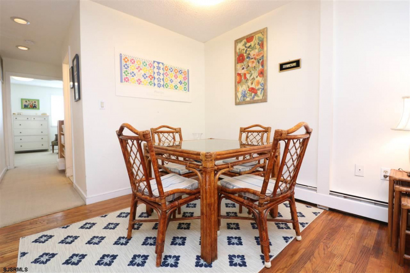536 Sunrise, Somers Point, New Jersey 08244, 1 Bedroom Bedrooms, 3 Rooms Rooms,1 BathroomBathrooms,Condominium,For Sale,Sunrise,540616