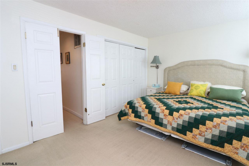 536 Sunrise, Somers Point, New Jersey 08244, 1 Bedroom Bedrooms, 3 Rooms Rooms,1 BathroomBathrooms,Condominium,For Sale,Sunrise,540616